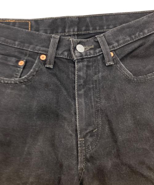 LEVI'S（リーバイス）LEVI'S (リーバイス) 550 ブラックデニムパンツ ブラック サイズ:W26/L30の古着・服飾アイテム