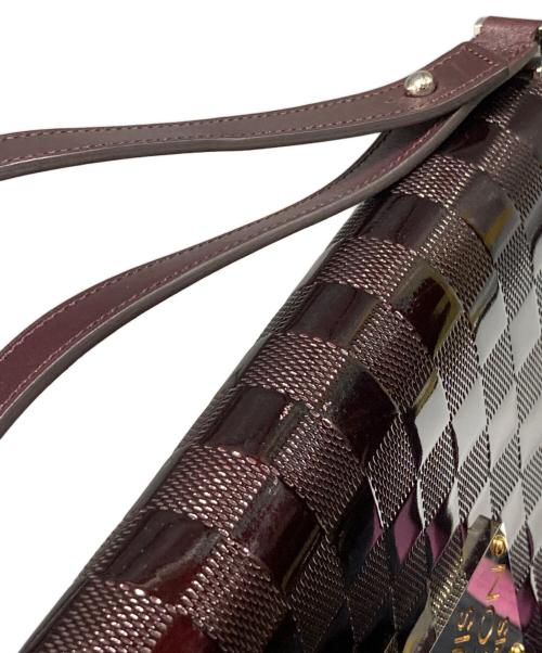 LOUIS VUITTON（ルイ ヴィトン）LOUIS VUITTON (ルイ ヴィトン) ヴェルニ キャバレー ハンドバッグ ワインレッドの古着・服飾アイテム