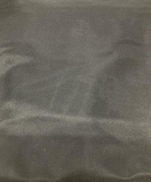 PRADA（プラダ）PRADA (プラダ) ナイロンショルダーバッグ ブラックの古着・服飾アイテム