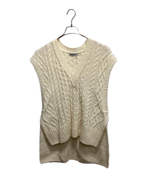 WRAPINKNOT（ラッピンノット）WRAPINKNOT (ラッピンノット) Vintage processing cable knit vest アイボリーの古着・服飾アイテム