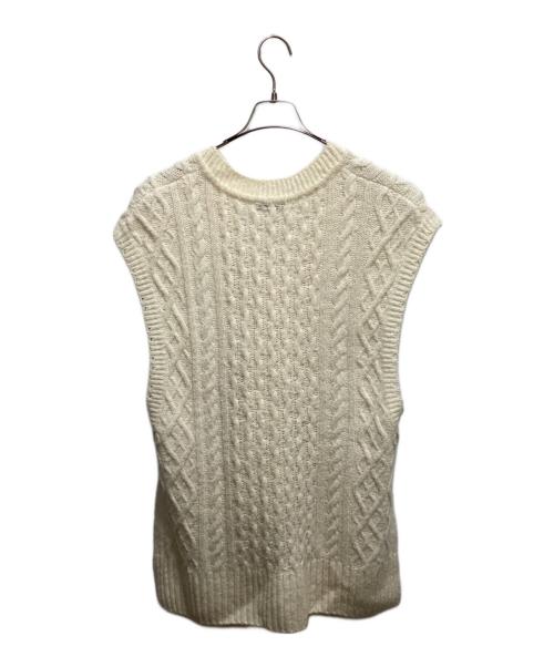 WRAPINKNOT（ラッピンノット）WRAPINKNOT (ラッピンノット) Vintage processing cable knit vest アイボリーの古着・服飾アイテム