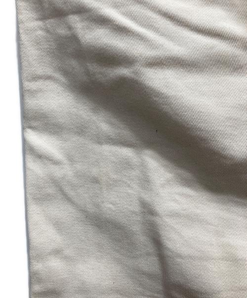 TRADESMAN（トレイズマン）TRADESMAN (トレイズマン) ペインターパンツ アイボリー サイズ:31の古着・服飾アイテム