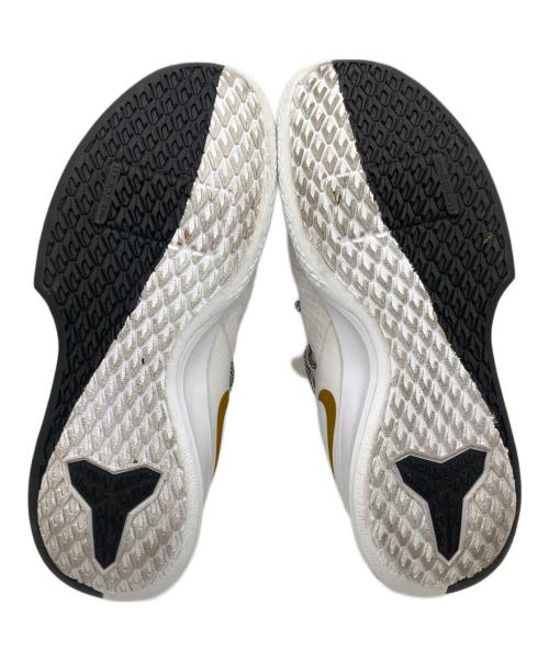 NIKE（ナイキ）NIKE (ナイキ) Mamba Fury White Metallic ホワイト サイズ:26の古着・服飾アイテム