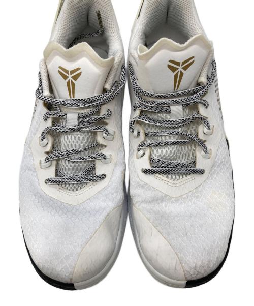 NIKE（ナイキ）NIKE (ナイキ) Mamba Fury White Metallic ホワイト サイズ:26の古着・服飾アイテム