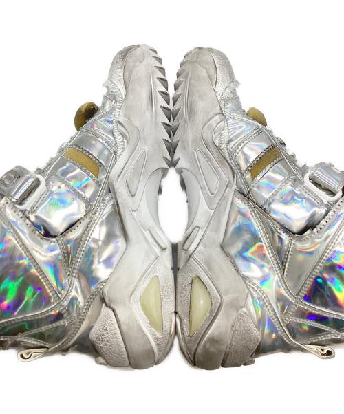 Maison Margiela（メゾンマルジェラ）Maison Margiela (メゾンマルジェラ) ロートップレトロスニーカー シルバー サイズ:37の古着・服飾アイテム