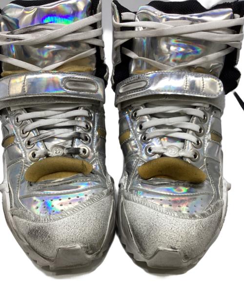 Maison Margiela（メゾンマルジェラ）Maison Margiela (メゾンマルジェラ) ロートップレトロスニーカー シルバー サイズ:37の古着・服飾アイテム