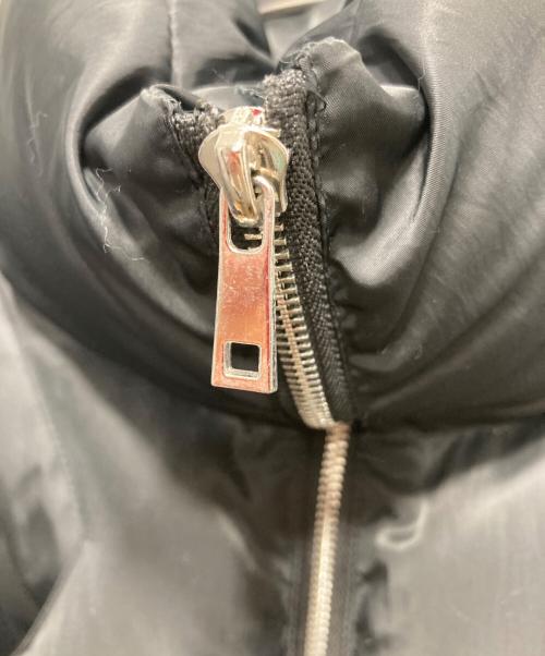 YOIKADAKADA（ヨイカダカダ）YOIKADAKADA (ヨイカダカダ) 変形中綿ベスト ブラック サイズ:Mの古着・服飾アイテム