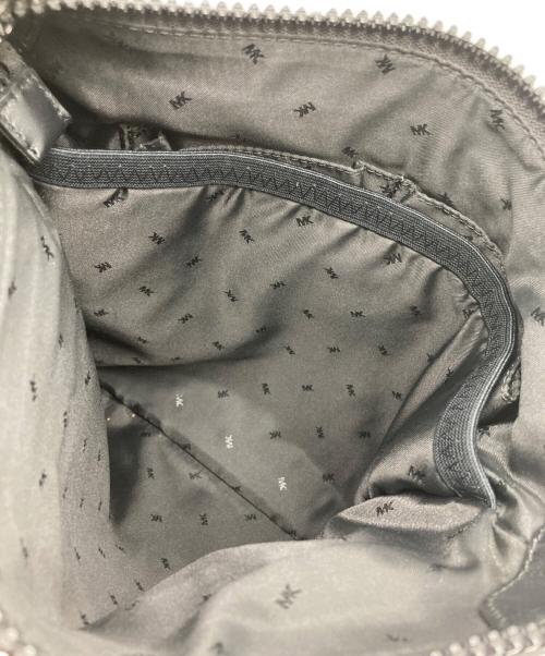 MICHAEL KORS（マイケル・コース）MICHAEL KORS (マイケル・コース) GREYSON CROSSBODY グレイソン クロスボディ ショルダーバッグ ブラックの古着・服飾アイテム