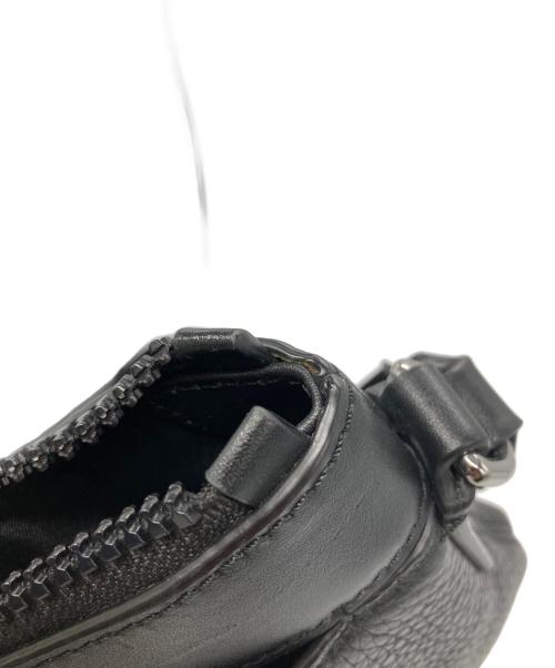 MICHAEL KORS（マイケル・コース）MICHAEL KORS (マイケル・コース) GREYSON CROSSBODY グレイソン クロスボディ ショルダーバッグ ブラックの古着・服飾アイテム