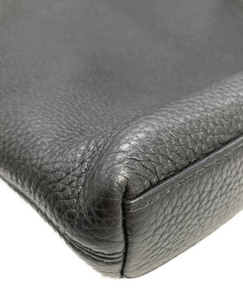 MICHAEL KORS（マイケル・コース）MICHAEL KORS (マイケル・コース) GREYSON CROSSBODY グレイソン クロスボディ ショルダーバッグ ブラックの古着・服飾アイテム