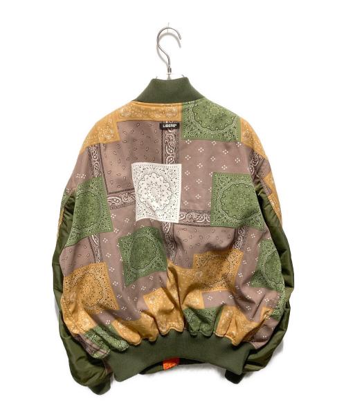 LIBERE（リベーレ）LIBERE (リベーレ) BANDANA BOMBER JACKET ホワイト×ベージュ サイズ:2の古着・服飾アイテム