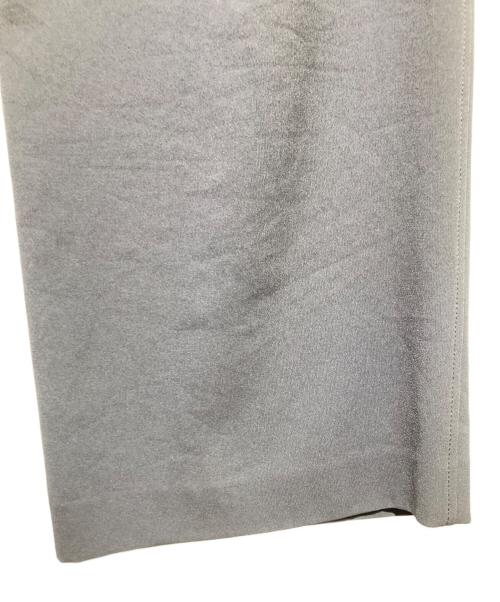 Spick and Span（スピック＆スパン）Spick and Span (スピック＆スパン) シルキードレープ2タックワイドパンツ グレー サイズ:40の古着・服飾アイテム