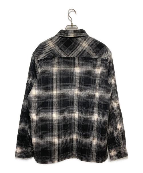 CarHartt（カーハート）CarHartt (カーハート) チェックシャツ/Nigel L/S Shirt ホワイト×ブラック サイズ:Ｌの古着・服飾アイテム