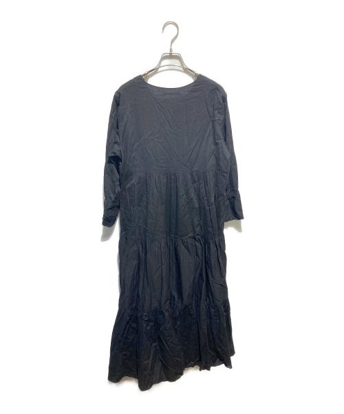 ne quittez pas（ヌキテパ）ne quittez pas (ヌキテパ) ドビーパネル Vネックドレス ワンピース ブラック サイズ:Sの古着・服飾アイテム