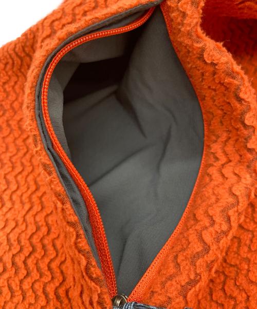 Patagonia（パタゴニア）Patagonia (パタゴニア) SP21 R1エアフルジップフーディ オレンジ サイズ:Ｓの古着・服飾アイテム