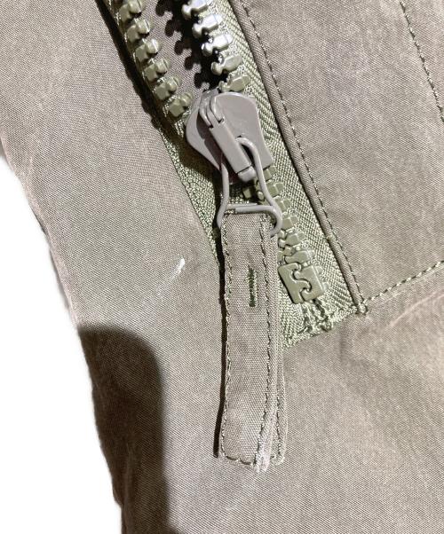 DUVETICA（デュベティカ）DUVETICA (デュベティカ) 襟ボアフライトジャケット カーキ サイズ:50の古着・服飾アイテム