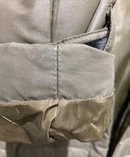 UNTITLED（アンタイトル）UNTITLED (アンタイトル) ベルト付ダウンコート カーキ サイズ:1の古着・服飾アイテム