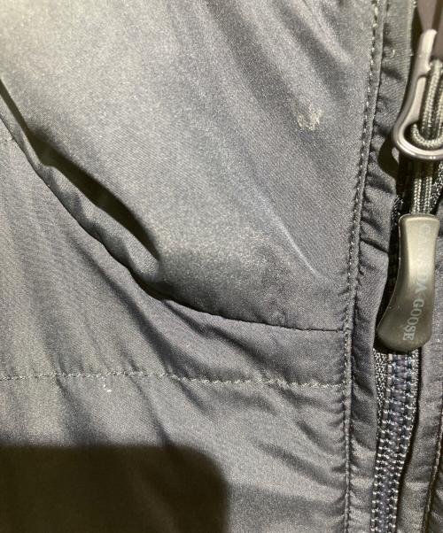 CANADA GOOSE（カナダグース）CANADA GOOSE (カナダグース) CAPILANO REVERSIBLE JACKET ネイビー サイズ:Sの古着・服飾アイテム