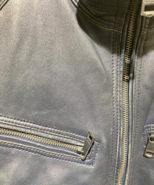 BURBERRY BLACK LABEL（バーバリーブラックレーベル）BURBERRY BLACK LABEL (バーバリーブラックレーベル) ラムレザーシングルライダースジャケット ネイビー サイズ:Lの古着・服飾アイテム