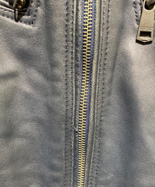 BURBERRY BLACK LABEL（バーバリーブラックレーベル）BURBERRY BLACK LABEL (バーバリーブラックレーベル) ラムレザーシングルライダースジャケット ネイビー サイズ:Lの古着・服飾アイテム