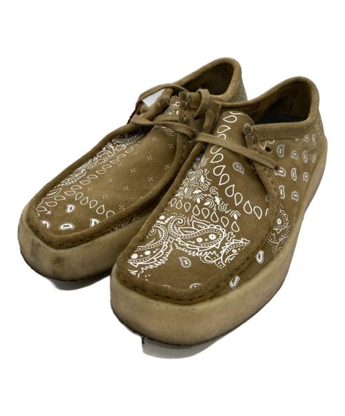 CLARKS（クラークス）CLARKS (クラークス) Wallabee Cup ベージュ サイズ:US9の古着・服飾アイテム