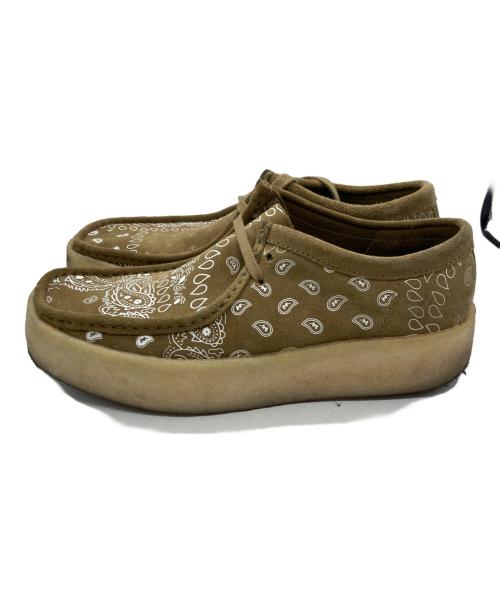 CLARKS（クラークス）CLARKS (クラークス) Wallabee Cup ベージュ サイズ:US9の古着・服飾アイテム