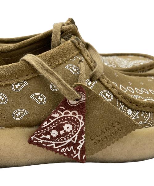 CLARKS（クラークス）CLARKS (クラークス) Wallabee Cup ベージュ サイズ:US9の古着・服飾アイテム