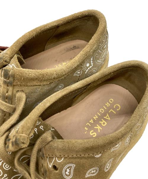 CLARKS（クラークス）CLARKS (クラークス) Wallabee Cup ベージュ サイズ:US9の古着・服飾アイテム