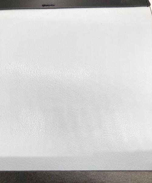 YAHKI（ヤーキ）YAHKI (ヤーキ) ハーフムーンフラップショルダーバッグ ブラックの古着・服飾アイテム