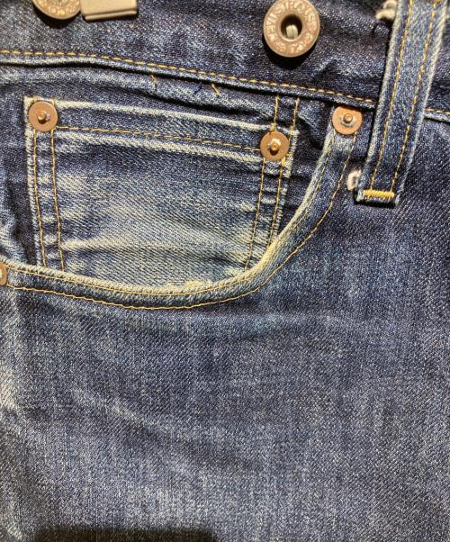 LEVI'S（リーバイス）LEVI'S (リーバイス) S702 復刻セルビッチデニムパンツ インディゴ サイズ:28/36の古着・服飾アイテム