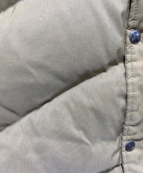 THE NORTH FACE（ザ ノース フェイス）THE NORTH FACE (ザ ノース フェイス) 茶タグ USA製スナップダウンベスト ベージュ サイズ:Lの古着・服飾アイテム