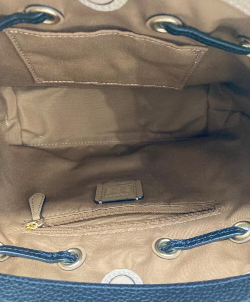 COACH（コーチ）COACH (コーチ) アンディクロスボディ ベージュの古着・服飾アイテム