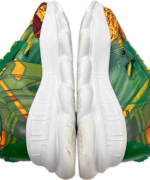 VERSACE（ヴェルサーチェ）VERSACE (ヴェルサーチェ) チェーンリアクションスニーカー グリーン サイズ:43の古着・服飾アイテム