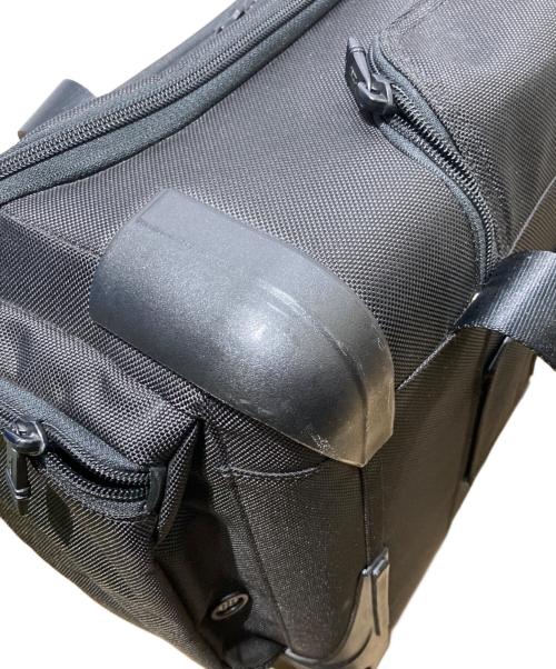 TUMI（トゥミ）TUMI (トゥミ) Alpha 2 Wheeled Compact Duffel ブラックの古着・服飾アイテム