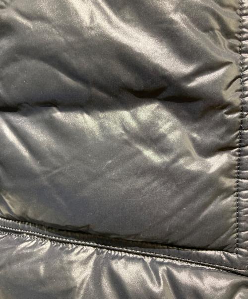 BURBERRY BLACK LABEL（バーバリーブラックレーベル）BURBERRY BLACK LABEL (バーバリーブラックレーベル) ワッペン付ダウンコート ブラック サイズ:Lの古着・服飾アイテム