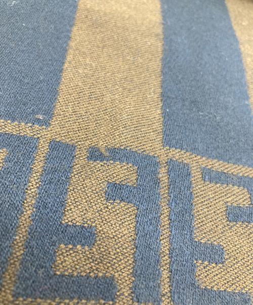 FENDI（フェンディ）FENDI (フェンディ) ズッカ柄マフラー ブラウン×ネイビーの古着・服飾アイテム