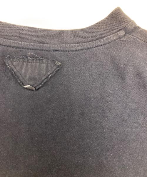 PRADA（プラダ）PRADA (プラダ) VネックTシャツ ネイビー サイズ:Sの古着・服飾アイテム