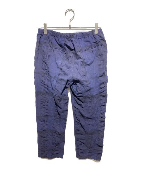 ISSEY MIYAKE MEN（イッセイミヤケメン）ISSEY MIYAKE MEN (イッセイミヤケメン) シワ加工イージーパンツ ネイビー サイズ:1-2の古着・服飾アイテム