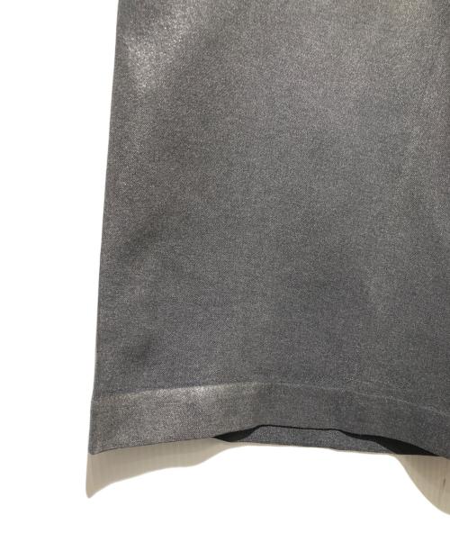 me ISSEY MIYAKE（ミーイッセイ ミヤケ）me ISSEY MIYAKE (ミーイッセイ ミヤケ) 転写プリントスカート グレー サイズ:-の古着・服飾アイテム