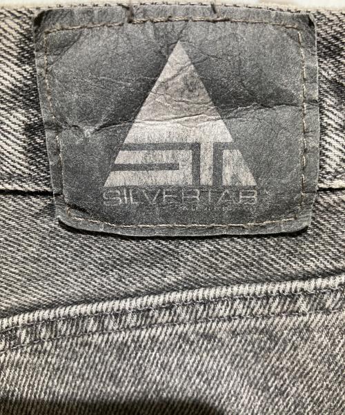 LEVI'S SILVERTAB（リーバイス シルバータブ）LEVI'S SILVERTAB (リーバイス シルバータブ) ルーズフィット デニムパンツ グレー サイズ:W30の古着・服飾アイテム