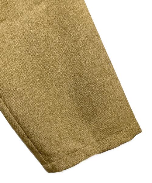 Midi-Umi（ミディウミ）Midi-Umi (ミディウミ) クルーネックプリーツワンピース ベージュ サイズ:不明の古着・服飾アイテム