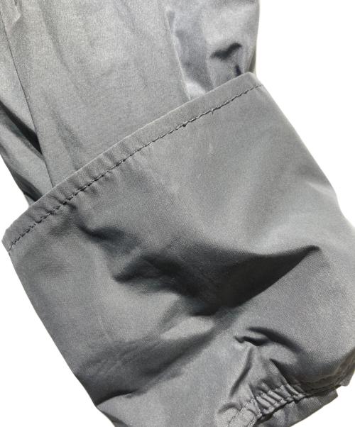 MAISON SPECIAL（メゾンスペシャル）MAISON SPECIAL (メゾンスペシャル) Puff Shoulder 2way Taffeta Shirt グレー サイズ:FREEの古着・服飾アイテム