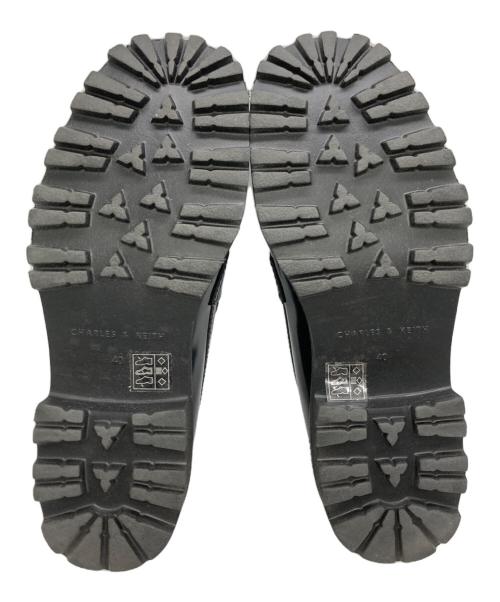 CHARLES & KEITH（チャールズアンドキース）CHARLES & KEITH (チャールズアンドキース) カバードリッジソール ローファー ブラック サイズ:40の古着・服飾アイテム