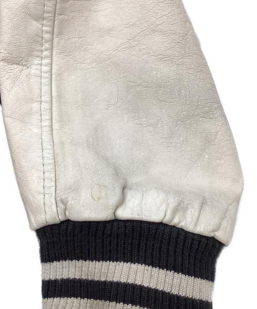 Roots（ルーツ）Roots (ルーツ) ワッペンスタジャン ブラック サイズ:Mの古着・服飾アイテム