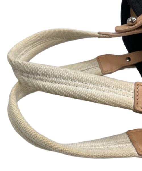 CHANEL（シャネル）CHANEL (シャネル) トートバッグ/パリビアリッツPMトートバッグ ホワイトの古着・服飾アイテム