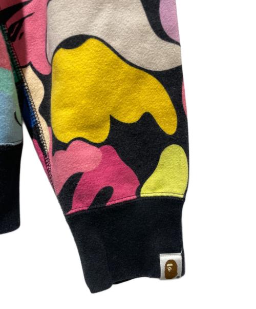 A BATHING APE（ア ベイシング エイプ）A BATHING APE (ア ベイシング エイプ) Giant multi camo ジップパーカー マルチカラー サイズ:Lの古着・服飾アイテム