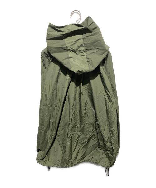 CINOH（チノ）CINOH (チノ) TYPEWRITER NYLON HOODIE BLOUSON カーキ サイズ:38の古着・服飾アイテム