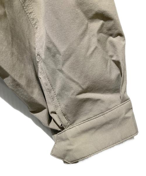 BEAUTY&YOUTH（ビューティーアンドユース）BEAUTY&YOUTH (ビューティーアンドユース) 2レイヤーナイロンミリタリーブルゾン グレー サイズ:XLの古着・服飾アイテム