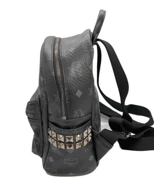 MCM（エムシーエム）MCM (エムシーエム) サイドスタッズリュック ブラックの古着・服飾アイテム