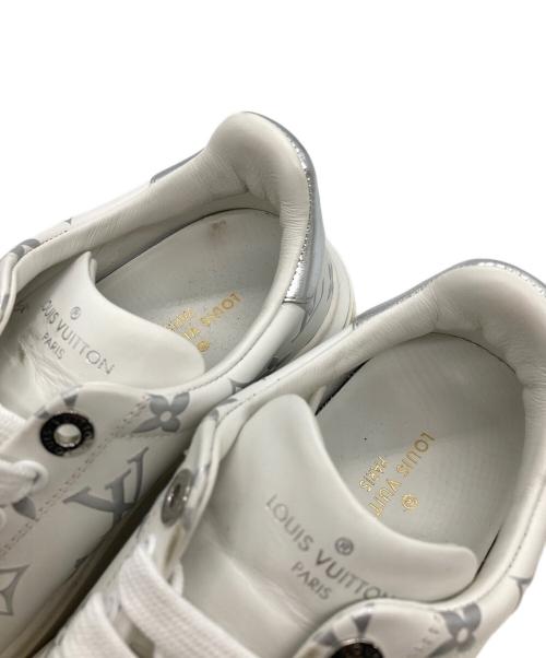 LOUIS VUITTON（ルイ ヴィトン）LOUIS VUITTON (ルイ ヴィトン) タイムアウトライン モノグラム スニーカー ホワイト サイズ:36の古着・服飾アイテム